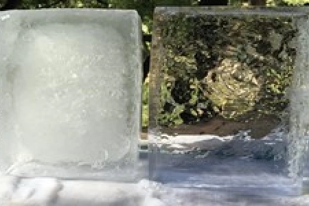 Giá máy làm đá cây và đặc điểm của máy